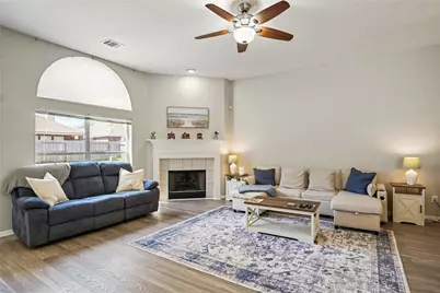 5710 Shady Hollow Court, Rosharon, TX 77583 - Photo 6