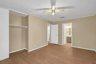 1325 Bayou Dr, San Antonio, TX 78245 - Photo 18