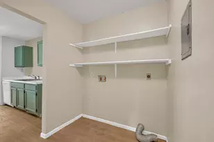 1325 Bayou Dr, San Antonio, TX 78245 - Photo 14