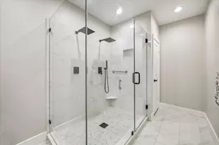 2219 McKee St, Houston, TX 77009 - Photo 18