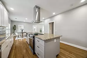 2219 McKee St, Houston, TX 77009 - Photo 10