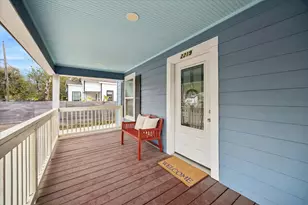2219 McKee St, Houston, TX 77009 - Photo 2