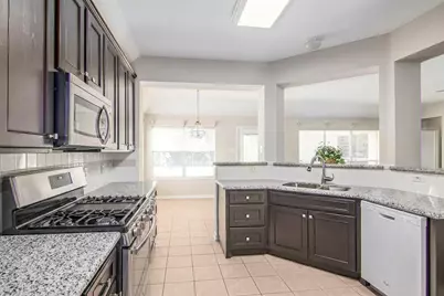 5231 Summerside Drive, Katy, TX 77450 - Photo 10