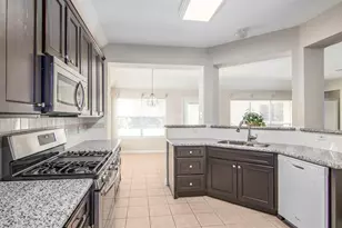 5231 Summerside Dr, Katy, TX 77450 - Photo 10
