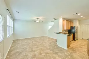 327 Bloomhill Pl, Magnolia, TX 77354 - Photo 2
