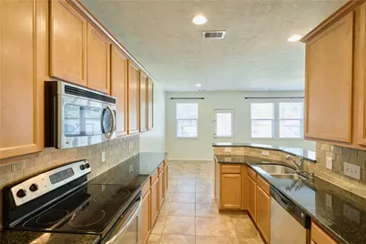 327 Bloomhill Place, Magnolia, TX 77354 - Photo 16