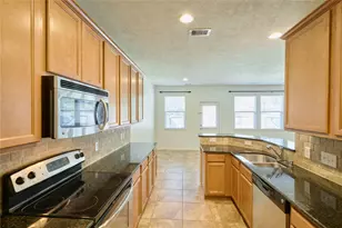 327 Bloomhill Pl, Magnolia, TX 77354 - Photo 16