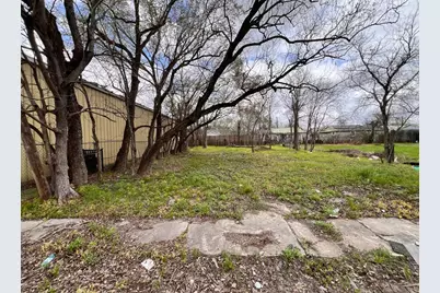 3215 Newhoff Street, Houston, TX 77026 - Photo 2