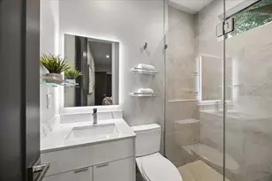 607 Memorial Heights Dr, Houston, TX 77007 - Photo 30