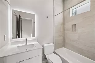 607 Memorial Heights Dr, Houston, TX 77007 - Photo 32