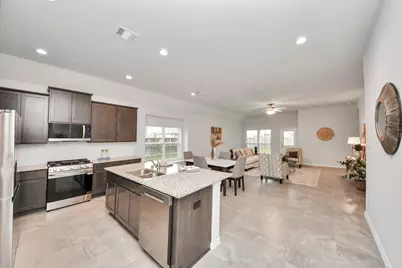 101 Bayou Bend Court, Angleton, TX 77515 - Photo 6