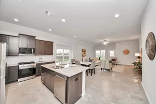 101 Bayou Bend Court, Angleton, TX 77515 - Photo 6