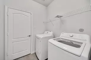 101 Bayou Bend Court, Angleton, TX 77515 - Photo 20
