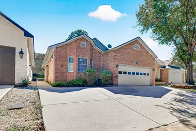 103 Fairway View Court, Montgomery, TX 77356 - Photo 2