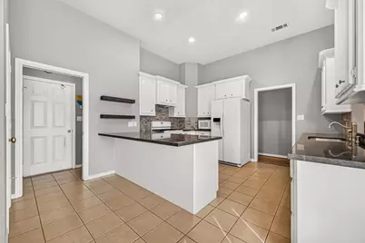 103 Fairway View Court, Montgomery, TX 77356 - Photo 16