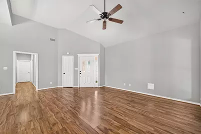 103 Fairway View Court, Montgomery, TX 77356 - Photo 8