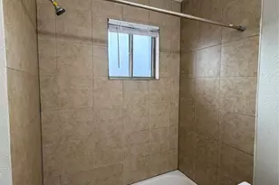 4811 Oakland St, Houston, TX 77023 - Photo 10