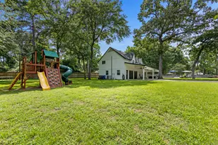 819 Sentinel Oaks, Pinehurst, TX 77362 - Photo 10