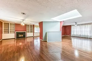 10919 Checkerboard St, Houston, TX 77096 - Photo 1