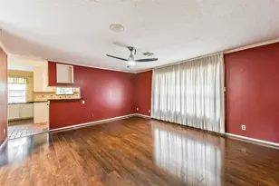 10919 Checkerboard St, Houston, TX 77096 - Photo 4