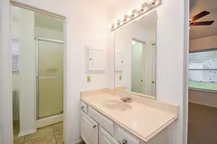 14318 Moorfield Dr, Houston, TX 77083 - Photo 16