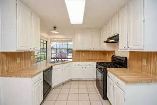 14318 Moorfield Dr, Houston, TX 77083 - Photo 14