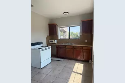 6725 Sherman Street #4, Houston, TX 77011 - Photo 4