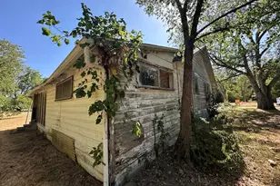 1121 Norris St, Commerce, TX 75428 - Photo 4