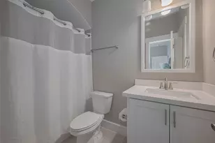 2604 Bevis St, Houston, TX 77008 - Photo 12