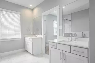 756 W Donovan St, Houston, TX 77091 - Photo 18