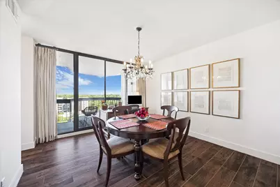 5001 Woodway Drive #1106, Houston, TX 77056 - Photo 2