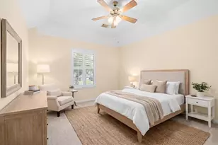 78 E Hobbit Glen Dr, Conroe, TX 77384 - Photo 14