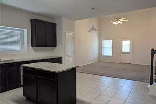 13319 Lansdown St, Rosharon, TX 77583 - Photo 4