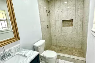 3418 Abinger Ln, Houston, TX 77088 - Photo 8