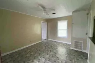 101 West St, Liberty, TX 77575 - Photo 4