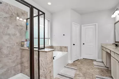24723 Heirloom Lane, Katy, TX 77493 - Photo 14