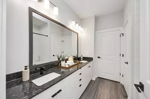 7711 Longmire Rd, Conroe, TX 77304 - Photo 28