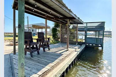 151 Neptune, Sargent, TX 77414 - Photo 14