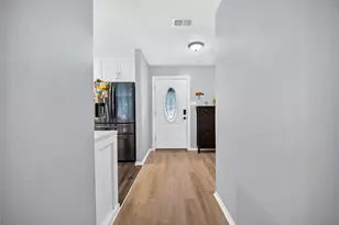1610 N Red Cedar Cir, The Woodlands, TX 77380 - Photo 18