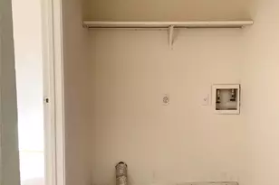 9495 Pagewood Ln, Houston, TX 77063 - Photo 20