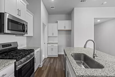 2111 Emerald Lake Trail, Dayton, TX 77535 - Photo 6