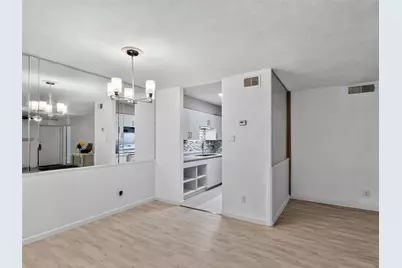 9700 Leawood #1315, Houston, TX 77099 - Photo 10