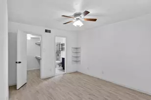9700 Leawood, Houston, TX 77099 - Photo 14