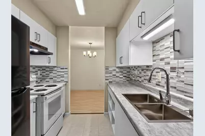 9700 Leawood #1315, Houston, TX 77099 - Photo 12
