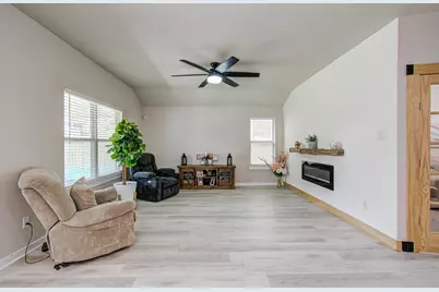 15430 Royce Holly Drive, Humble, TX 77346 - Photo 10