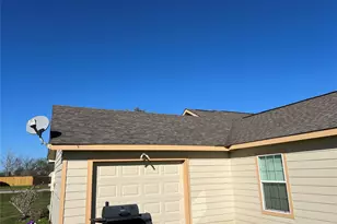 17118 Lake Ridge Cir, Rosharon, TX 77583 - Photo 4