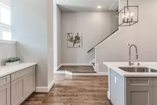 605 W 24th St, Houston, TX 77008 - Photo 6