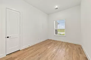 12135 Lk Vw Blvd, Mont Belvieu, TX 77523 - Photo 12