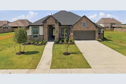 12135 Lake View Boulevard, Mont Belvieu, TX 77523 - Photo 2