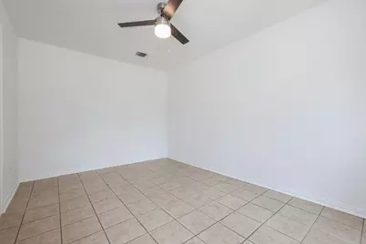 4823 Connorvale Road, Houston, TX 77039 - Photo 4